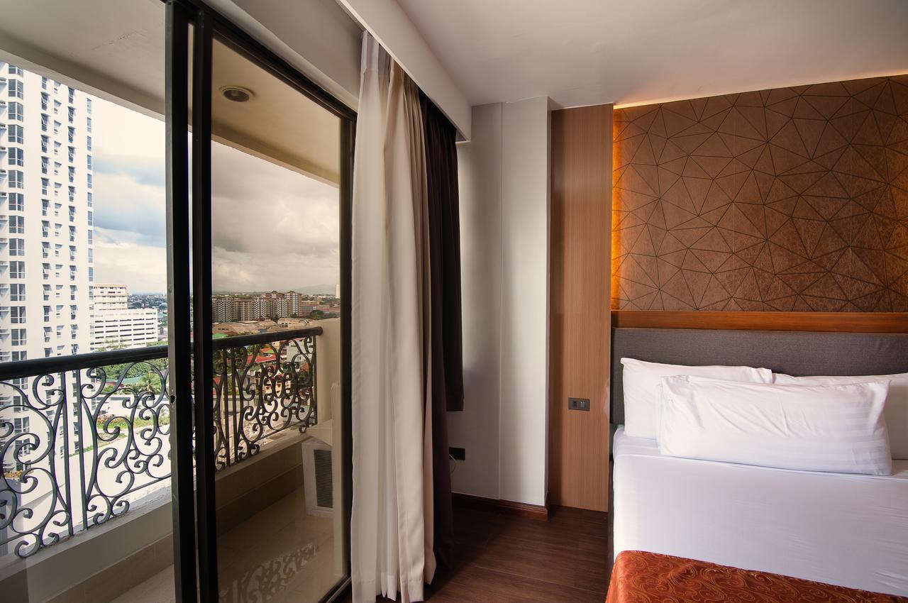 Fernandina 88 Suites Hotel Quezon City Eksteriør billede