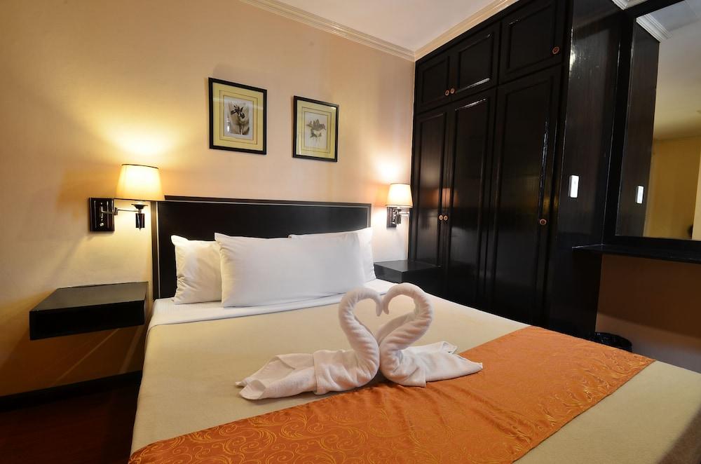 Fernandina 88 Suites Hotel Quezon City Eksteriør billede