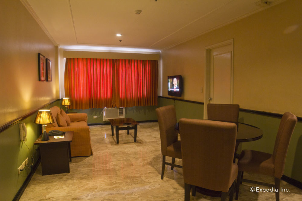 Fernandina 88 Suites Hotel Quezon City Eksteriør billede