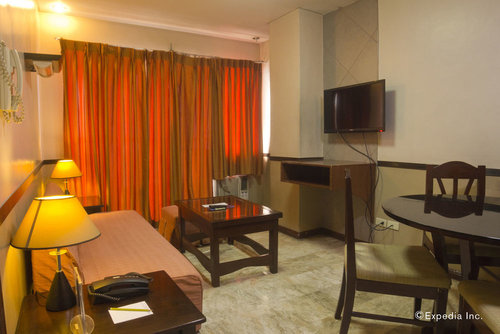 Fernandina 88 Suites Hotel Quezon City Eksteriør billede