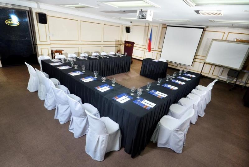 Fernandina 88 Suites Hotel Quezon City Eksteriør billede
