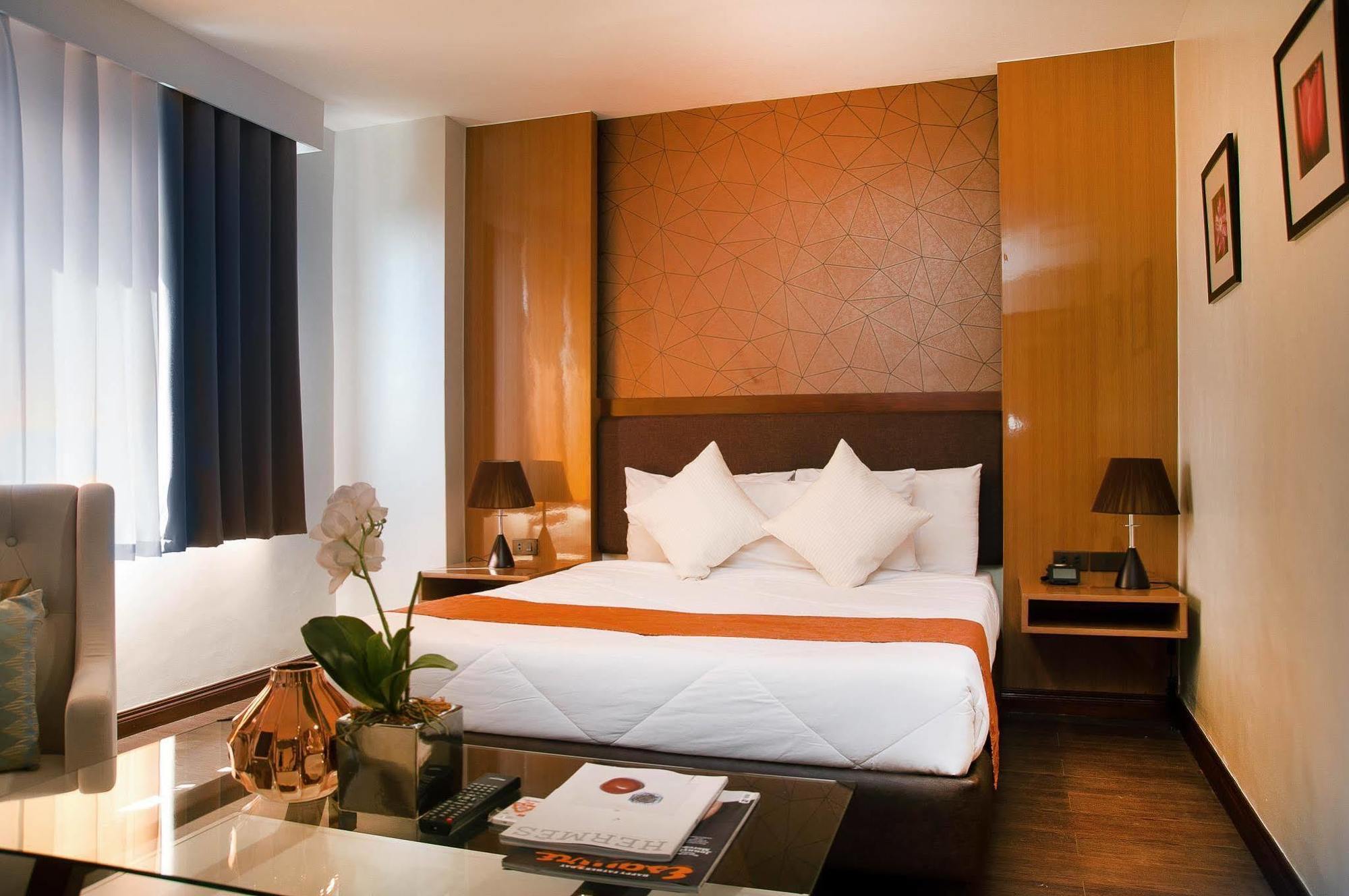 Fernandina 88 Suites Hotel Quezon City Eksteriør billede