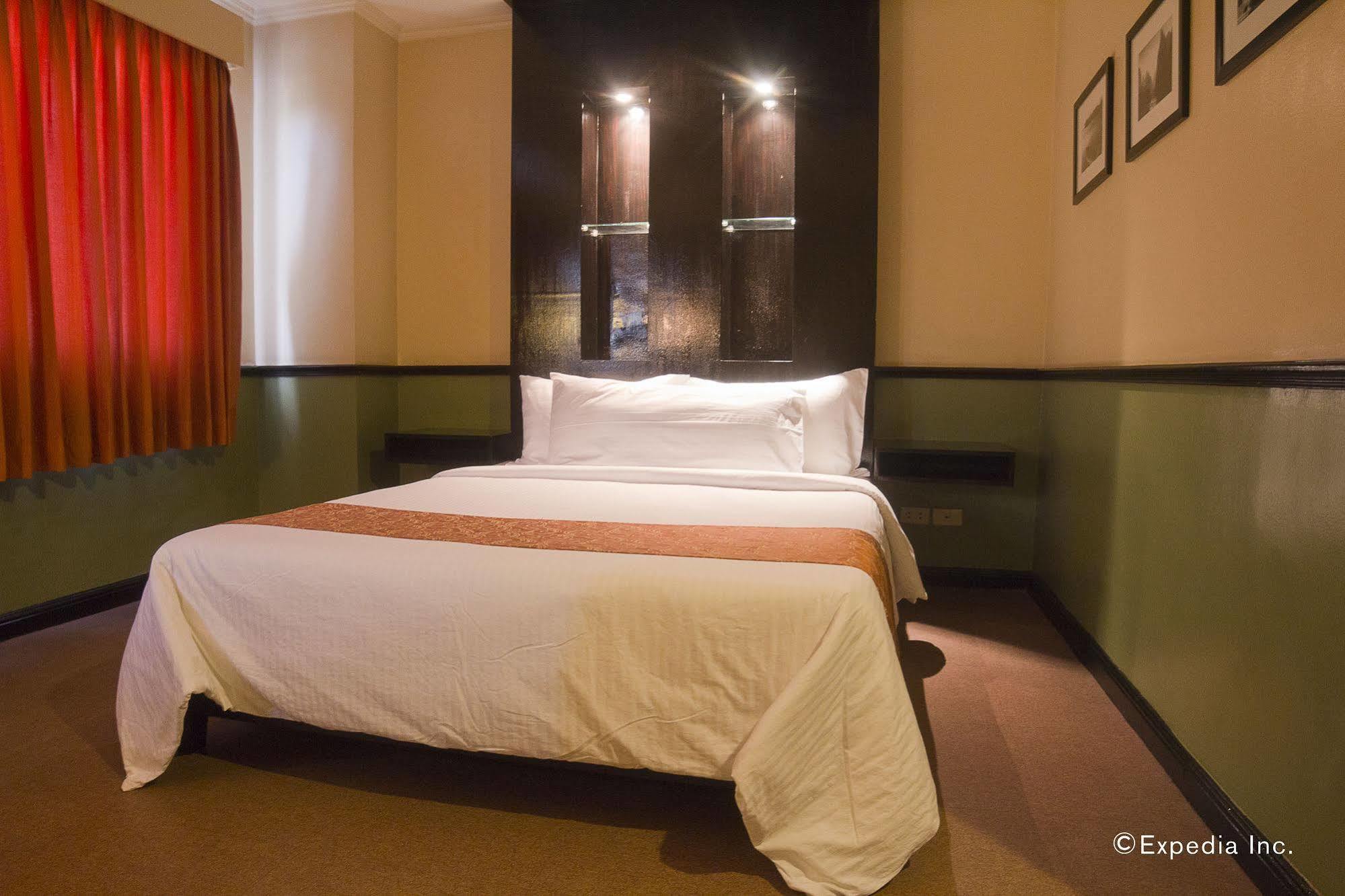 Fernandina 88 Suites Hotel Quezon City Eksteriør billede